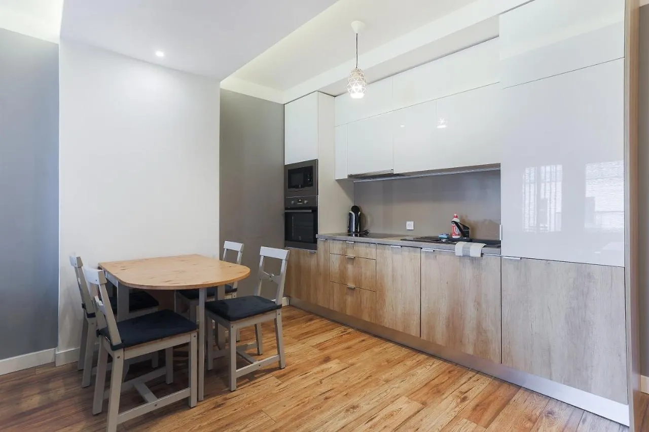 3-Rooms Apartment With Balcony By The Oldtown Gdansk